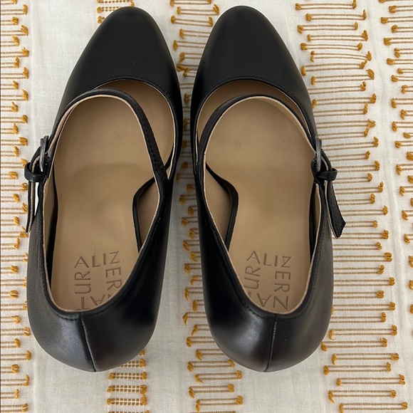Naturalizer Black Talissa Mary Jane Heels - Picture 3 of 6